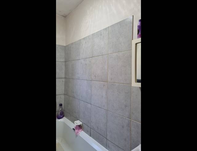 2 BEDROOM FLAT FOR SALE IN SUNNYRIDGE
